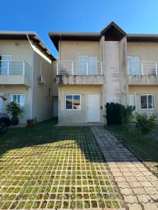 Casa de Condomínio com 2 Quartos para alugar, 75m² no Parque 9 de Julho, São Roque