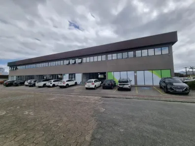 Imóvel Comercial para alugar, 170m² no Costa e Silva, Joinville