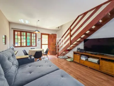 Casa de Condomínio com 3 Quartos à venda, 100m² no Cascata dos Amores, Teresópolis
