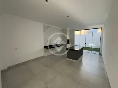 Sobrado com 3 Quartos à venda, 100m² no Novo Mundo, Uberlândia