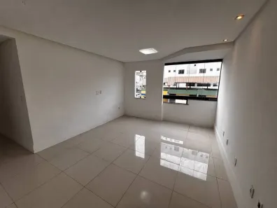 Apartamento com 3 Quartos para venda ou aluguel, 100m² no Zildolândia, Itabuna
