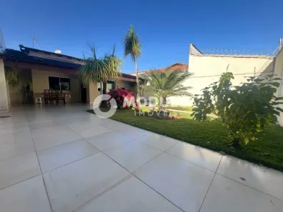 Casa com 3 Quartos à venda, 196m² no Vigilato Pereira, Uberlândia