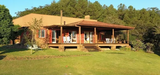 Casa com 2 Quartos à venda, 260m² no Vila Nova, Porto Alegre