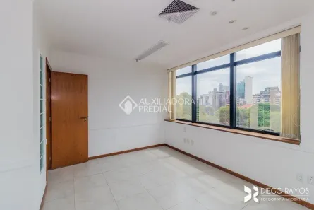 Sala Comercial para alugar, 78m² no Moinhos de Vento, Porto Alegre