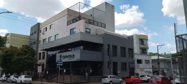 Sala Comercial à venda, 420m² no Centro, Caxias do Sul