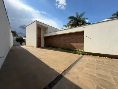 Casa com 3 Quartos à venda, 332m² no São Luiz, Belo Horizonte