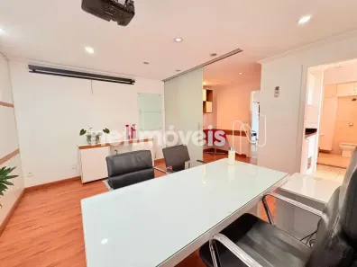 Sala Comercial à venda, 54m² no Santa Efigênia, Belo Horizonte