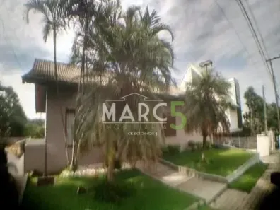Casa de Condomínio com 3 Quartos para alugar, 240m² no Arujázinho IV, Arujá