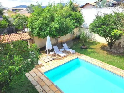 Casa com 3 Quartos à venda, 300m² no Camboinhas, Niterói