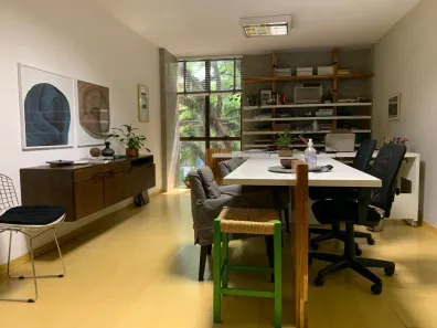 Sala Comercial com 1 Quarto à venda, 35m² no Rio Branco, Porto Alegre