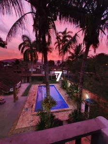 Sobrado com 3 Quartos à venda, 153m² no Jardim Carolina, Ubatuba