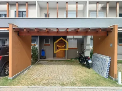 Sobrado com 2 Quartos para venda ou aluguel, 150m² no Morro das Pedras, Florianópolis