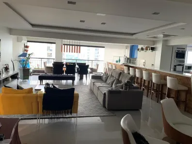 Apartamento com 4 Quartos à venda, 236m² no Vila Gilda, Santo André