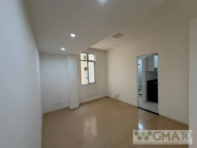 Apartamento com 2 Quartos à venda, 48m² no Copacabana, Rio de Janeiro