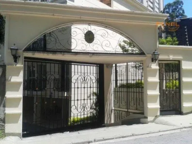 Casa de Condomínio com 3 Quartos para alugar, 180m² no Vila Andrade, São Paulo