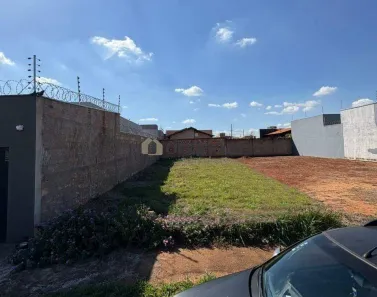 Lote/Terreno à venda, 250m² no Parque das Laranjeiras II, Uberaba