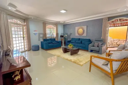 Casa com 5 Quartos à venda, 557m² no Taguatinga Sul, Brasília