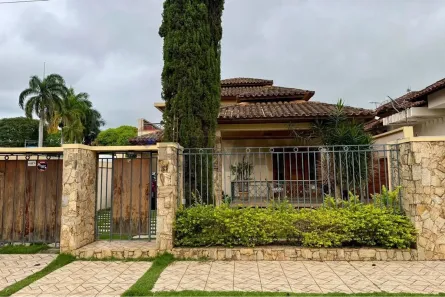 Casa com 5 Quartos à venda, 383m² no Quincas Machado, Guaçuí
