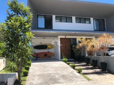 Casa com 3 Quartos à venda, 215m² no Cachoeira do Bom Jesus, Florianópolis