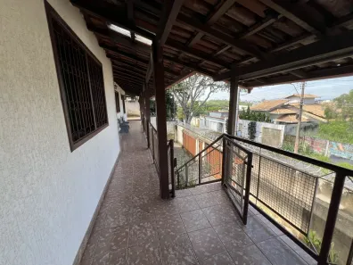 Casa com 4 Quartos à venda, 341m² no Ingá, Betim