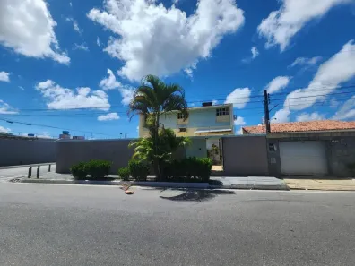 Casa com 5 Quartos à venda, 450m² no Gruta de Lourdes, Maceió