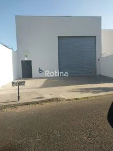 Galpão/Depósito/Armazém para alugar, 220m² no Santa Rosa, Uberlândia
