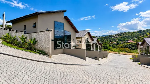 Casa de Condomínio com 3 Quartos à venda, 113m² no Loteamento Jardim do Lago, Serra Negra