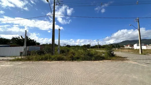 Lote/Terreno à venda, 445m² no Carianos, Florianópolis