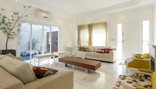 Casa de Condomínio com 4 Quartos à venda, 268m² no Santo Amaro, São Paulo
