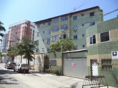 Apartamento com 3 Quartos para alugar, 82m² no Parreão, Fortaleza