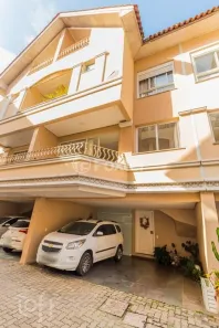 Casa de Condomínio com 3 Quartos à venda, 231m² no Pedra Redonda, Porto Alegre