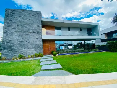 Casa de Condomínio com 5 Quartos para alugar, 450m² no Parque Verde, Belém