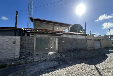 Casa com 5 Quartos à venda, 301m² no João Agripino, João Pessoa