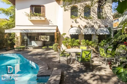 Casa com 5 Quartos à venda, 447m² no Jardim Guedala, São Paulo