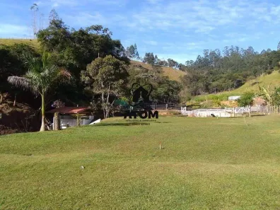 Fazenda/Sítio com 3 Quartos à venda, 121000m² no , Natividade da Serra