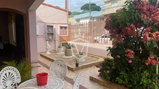 Casa com 3 Quartos à venda, 234m² no Jardim Estádio, Jundiaí