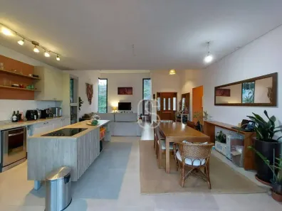 Fazenda/Sítio com 3 Quartos à venda, 1248m² no Almeida Prado, Igaratá
