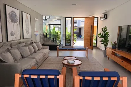 Casa de Condomínio com 5 Quartos para alugar, 350m² no Bairro de Juquehy, São Sebastião