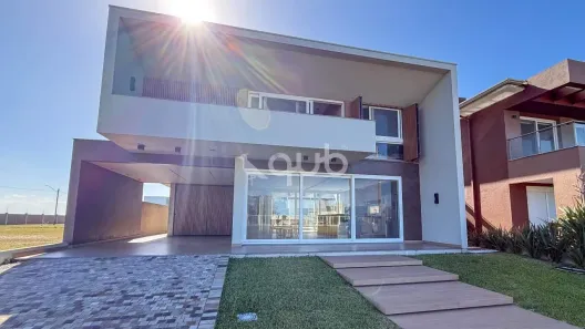 Sobrado com 4 Quartos à venda, 345m² no Atlântida-Sul, Osório