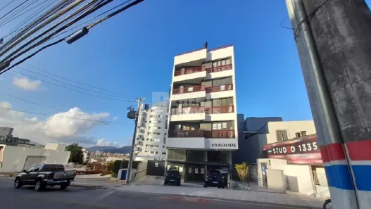 Apartamento com 1 Quarto para alugar, 29m² no Trindade, Florianópolis
