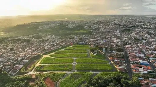 Lote/Terreno à venda, 200m² no Jardim Centenário, São Carlos