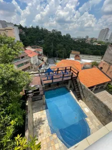Sobrado com 4 Quartos à venda, 340m² no Vila Santo Antônio, Cotia