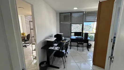 Sala Comercial para alugar, 52m² no Centro, Niterói
