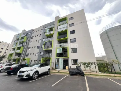 Apartamento com 3 Quartos para alugar, 66m² no Uvaranas, Ponta Grossa
