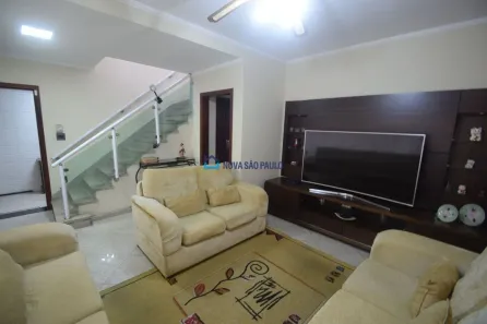Sobrado com 3 Quartos à venda, 132m² no Vila Gumercindo, São Paulo