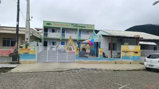 Imóvel Comercial com 6 Quartos à venda, 250m² no Armação, Penha