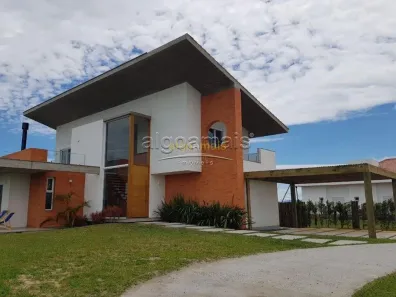 Casa de Condomínio com 3 Quartos à venda, 150m² no Condominio Green Village, Xangri-lá