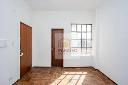 Sala Comercial para alugar, 18m² no Centro, Curitiba