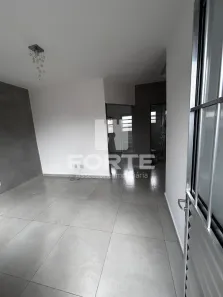 Casa de Condomínio com 2 Quartos para alugar, 60m² no Vila Bela Flor, Mogi das Cruzes