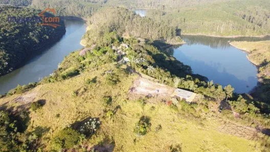 Fazenda/Sítio com 4 Quartos à venda, 300m² no , Paraibuna